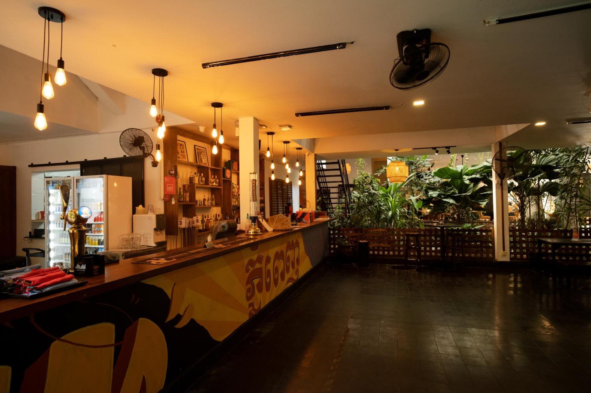 Mad Monkey Hostel Phnom Penh Dış mekan fotoğraf